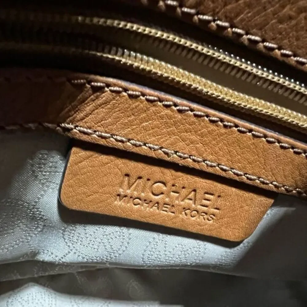 Michael Kors Hamilton Logo Shoulder Tote Vanilla Brown/White‎ - Picture 5 of 7